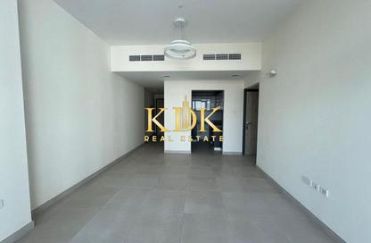 Apartment - 1 Bedroom - 2 Bathrooms for rent in Central Park Tower - District 12 - Jumeirah Village Circle - Dubai