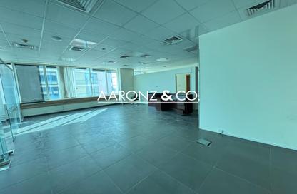 Office Space - Studio - 1 Bathroom for rent in Capital Golden Tower - Business Bay - Dubai Office Space - Studio - 1 Bathroom for rent in Capital Golden Tower - Business Bay - Dubai
