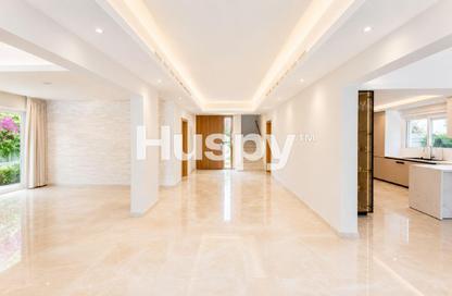 Villa - 4 Bedrooms - 5 Bathrooms for sale in Meadows 8 - Meadows - Dubai