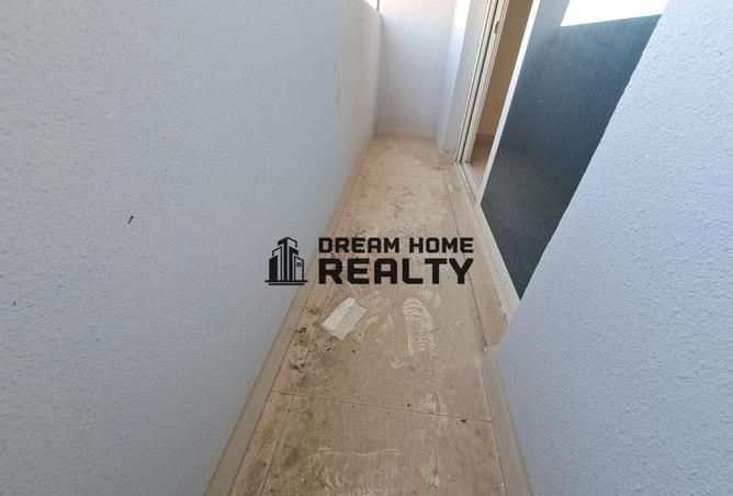 54400393 - صورة العقار 3