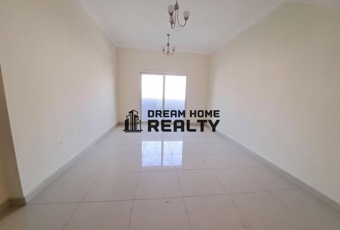 54400393 - صورة العقار 2