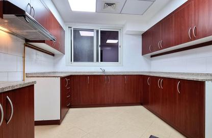 Apartment - 2 Bedrooms - 3 Bathrooms for rent in Al Garhoud - Dubai
