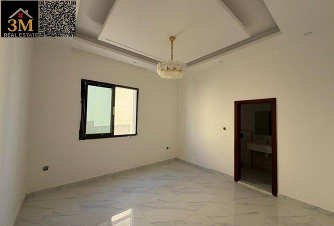 53605887 - Property Image 2