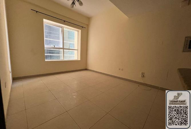 57380643 - Property Image 2