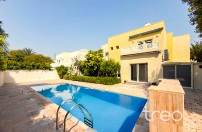 Villa - 5 Bedrooms - 5 Bathrooms for rent in Meadows 4 - Meadows - Dubai