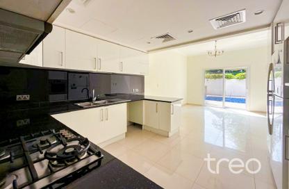 Villa - 5 Bedrooms - 5 Bathrooms for rent in Meadows 4 - Meadows - Dubai