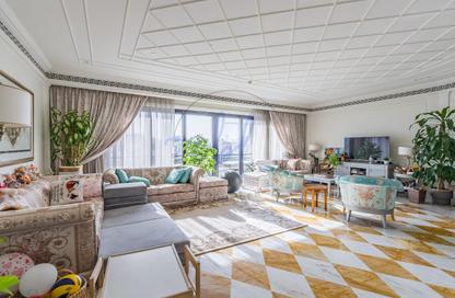 Apartment - 3 Bedrooms - 4 Bathrooms for rent in Palazzo Versace - Culture Village - Dubai