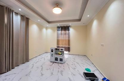 Villa - 5 Bedrooms - 6 Bathrooms for rent in Al Rawda 1 - Al Rawda - Ajman