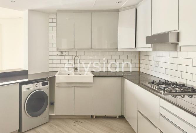 73128683 - Property Image 3