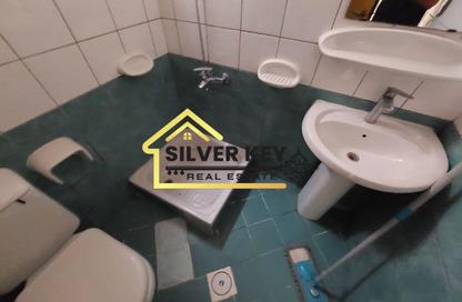 Apartment - 1 Bedroom - 1 Bathroom for rent in Al Mahatta - Al Qasimia - Sharjah