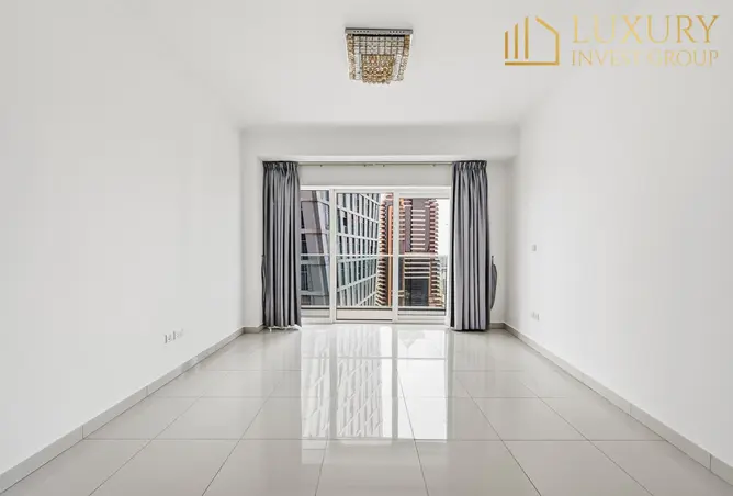 156080337 - Property Image 3