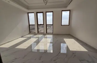 شقة - غرفة نوم - 2 حمامات للايجار في 1 المويهات - المويهات - عجمان