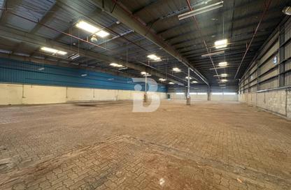 Warehouse - Studio for rent in Ras Al Khor Industrial 2 - Ras Al Khor - Dubai