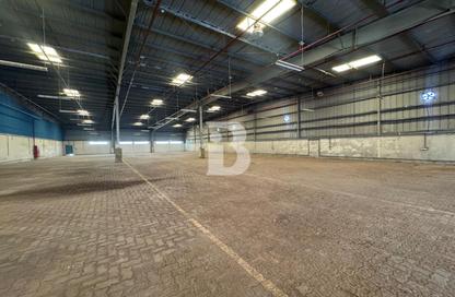 Warehouse - Studio for rent in Ras Al Khor Industrial 2 - Ras Al Khor - Dubai