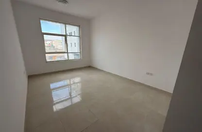 Apartment - 1 Bedroom - 6 Bathrooms for rent in Al Jurf 3 - Al Jurf - Ajman Downtown - Ajman