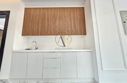 Villa - 5 Bedrooms - 7 Bathrooms for sale in Al Helio 1 - Al Helio - Ajman Villa - 5 Bedrooms - 7 Bathrooms for sale in Al Helio 1 - Al Helio - Ajman
