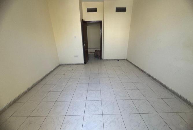 85766496 - صورة العقار 3
