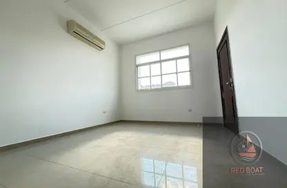 شقة - غرفة نوم - 1 حمام للايجار في مدينة خليفة - أبوظبي