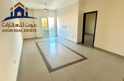 شقة - غرفة نوم - 2 حمامات للايجار في برج الحفيت - شارع التعاون - التعاون - الشارقة