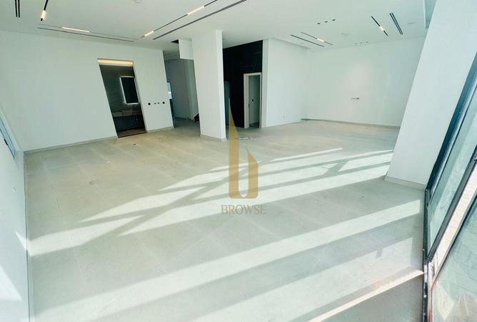 73115465 - Property Image 2