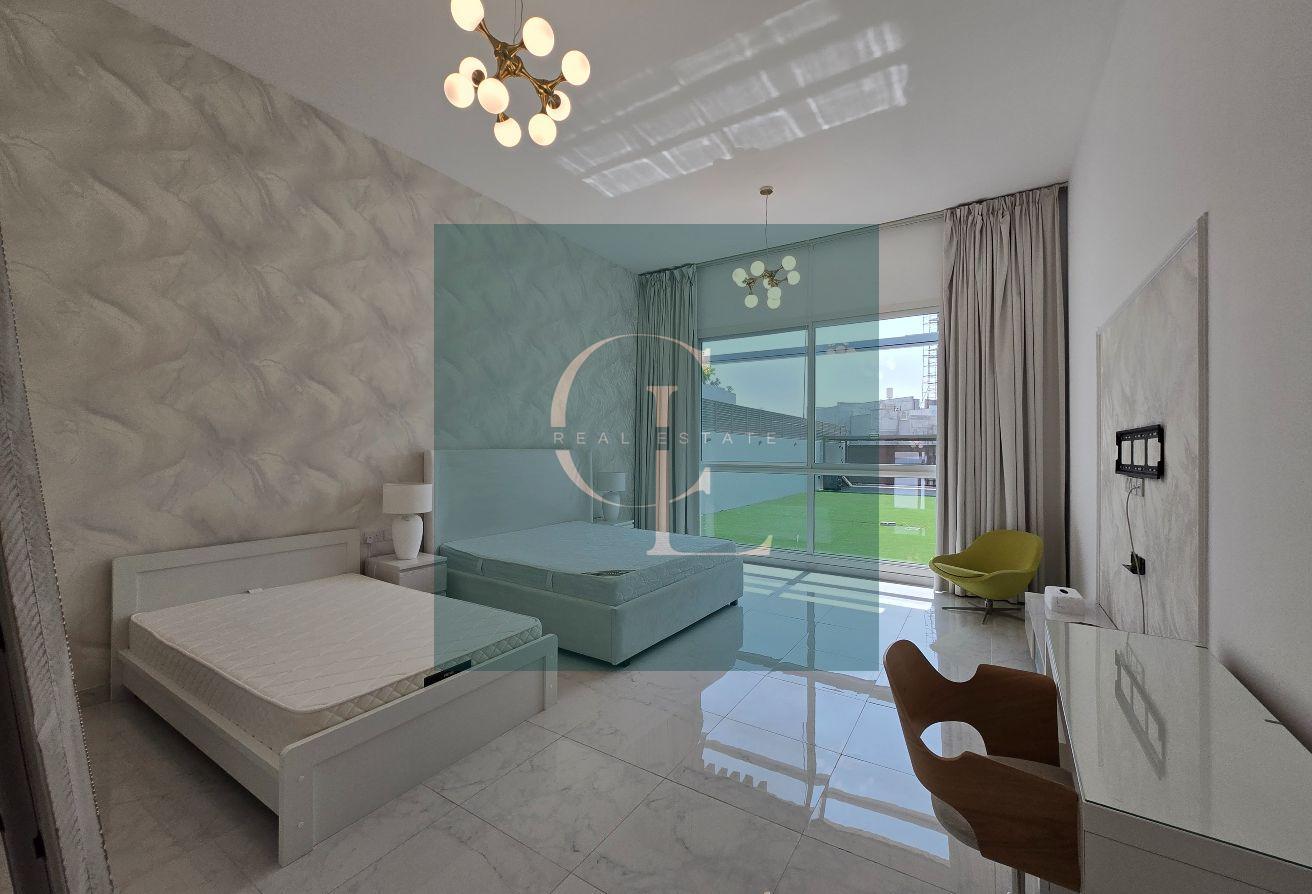 6 BR Villa with Private Pool in Umm Suqeim photo 6