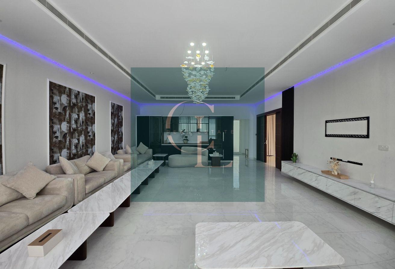 6 BR Villa with Private Pool in Umm Suqeim photo 15