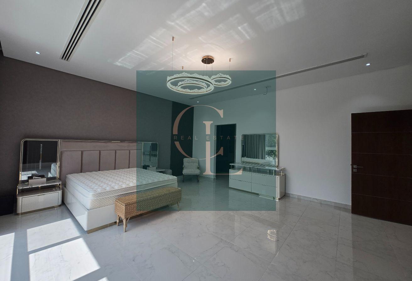 6 BR Villa with Private Pool in Umm Suqeim photo 28