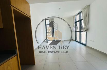 Apartment - Studio - 1 for rent in Al Mamsha - Muwaileh - Sharjah