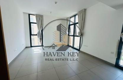 Apartment - Studio - 1 for rent in Al Mamsha - Muwaileh - Sharjah