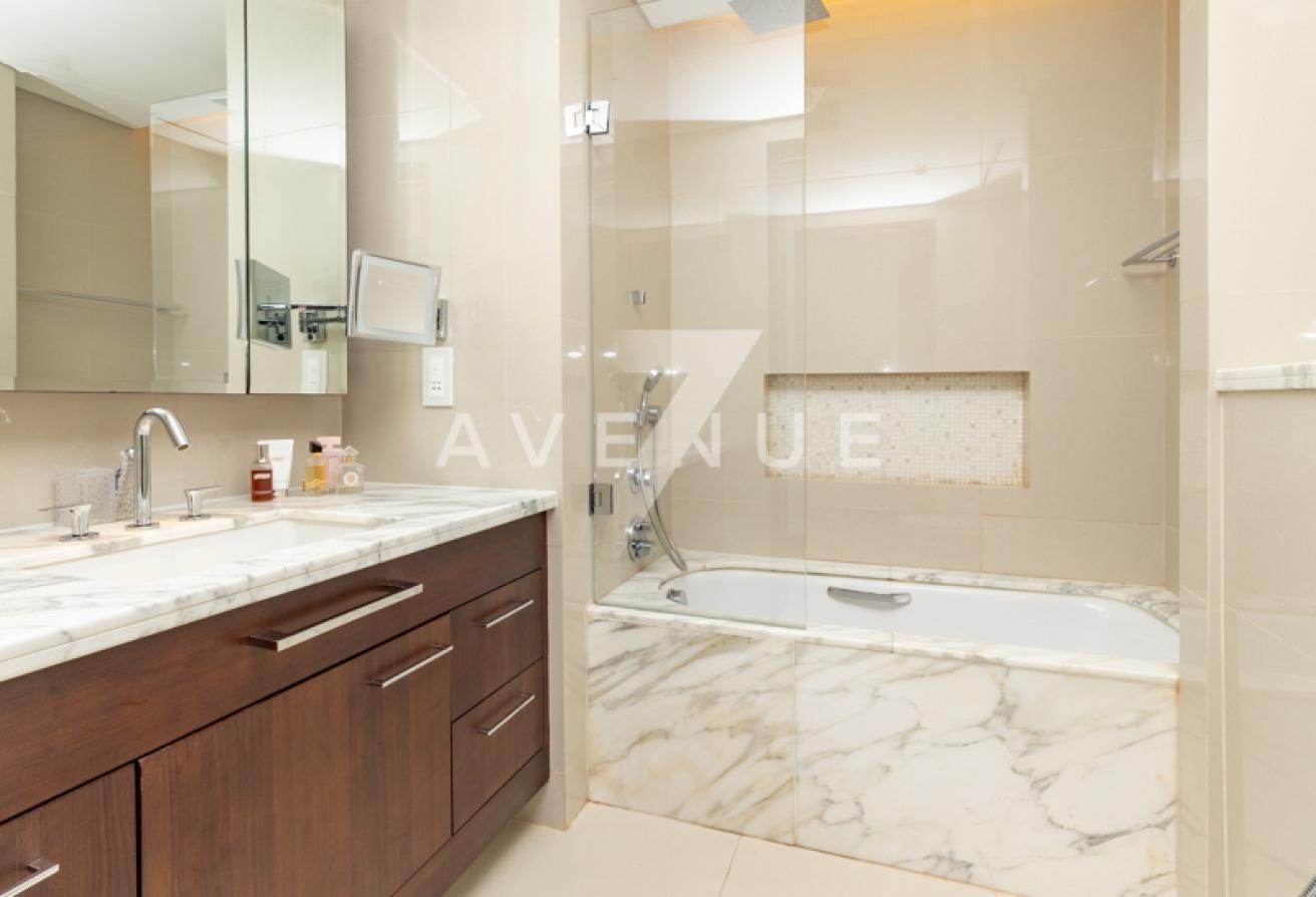 Fully Furnished I Mid Floor I Ready To Move photo 25