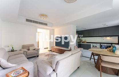 Townhouse - 2 Bedrooms - 3 Bathrooms for rent in Springs 15 - The Springs - Dubai