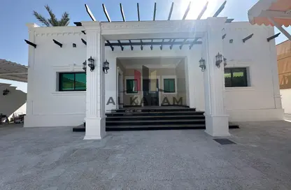 فيلا - 3 غرف نوم - 6 حمامات للايجار في خزام - رأس الخيمة