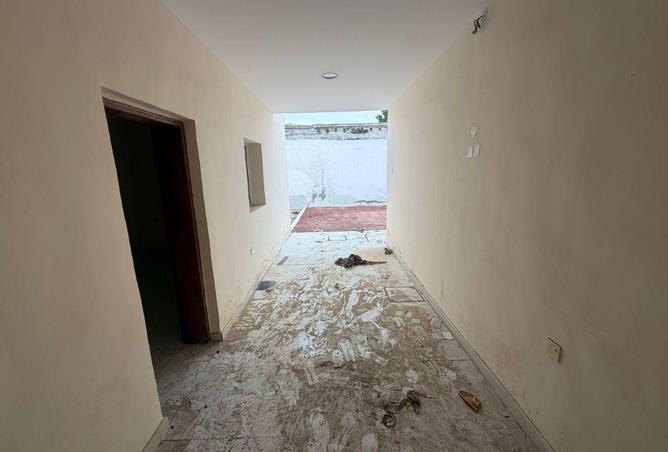 76165535 - Property Image 2