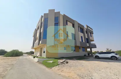 عمارة بالكامل - 1 حمام للبيع في الفلية - رأس الخيمة