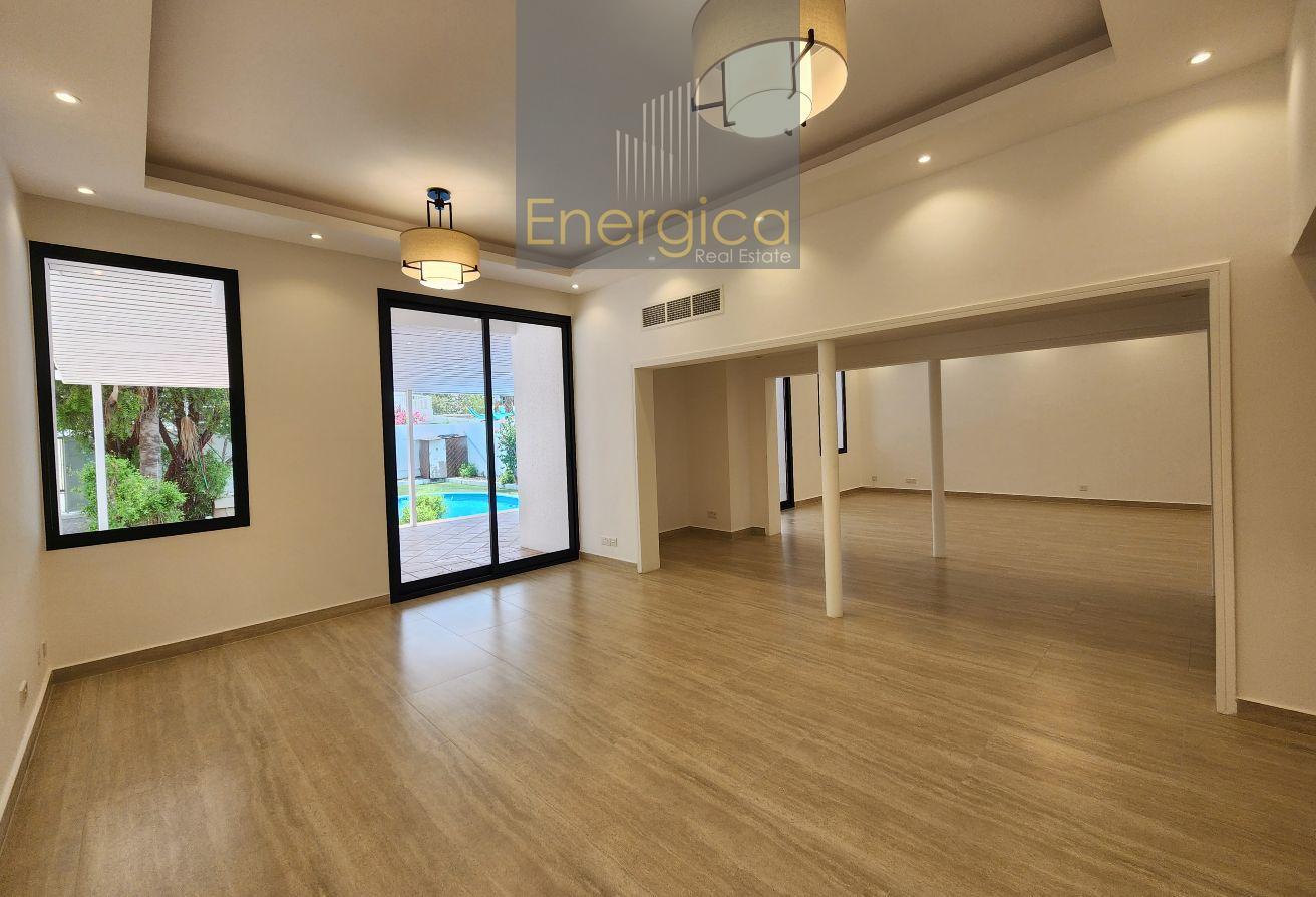 Fully Renovated 4BR Villa| Private Pool | Driver R photo 7