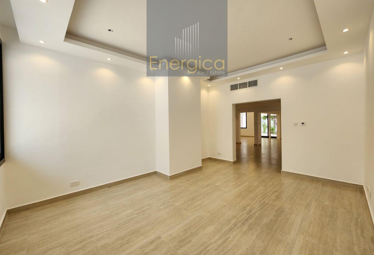 Fully Renovated 4BR Villa| Private Pool | Driver R photo 11