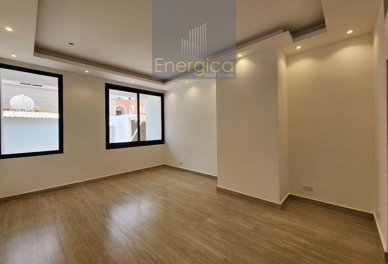 Fully Renovated 4BR Villa| Private Pool | Driver R photo 12