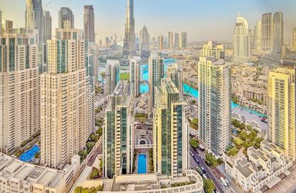 Apartment - 3 - 5 for rent in Vida Residence Downtown - Downtown Dubai - Dubai