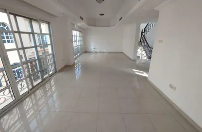 Townhouse - 4 Bedrooms - 5 Bathrooms for rent in Mirdif - Dubai