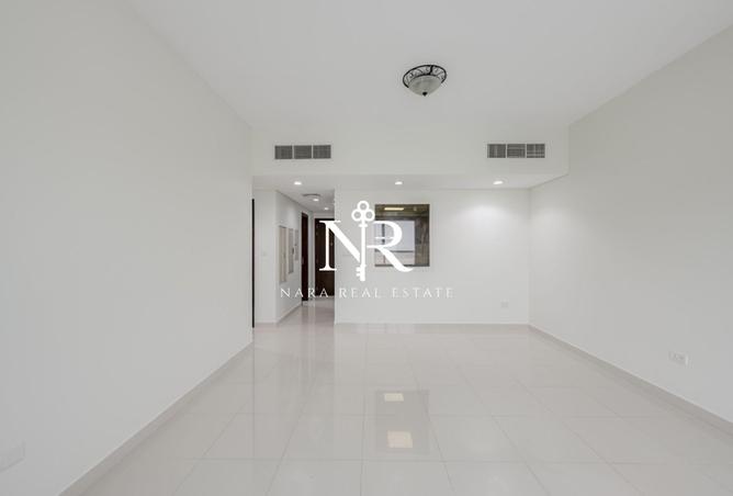 127465108 - Property Image 2
