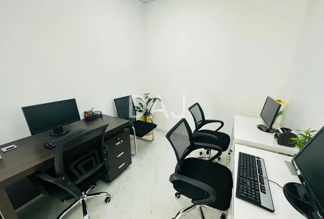 114595703 - Property Image 3