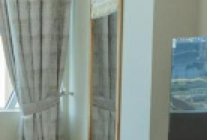 70682037 - Property Image 2