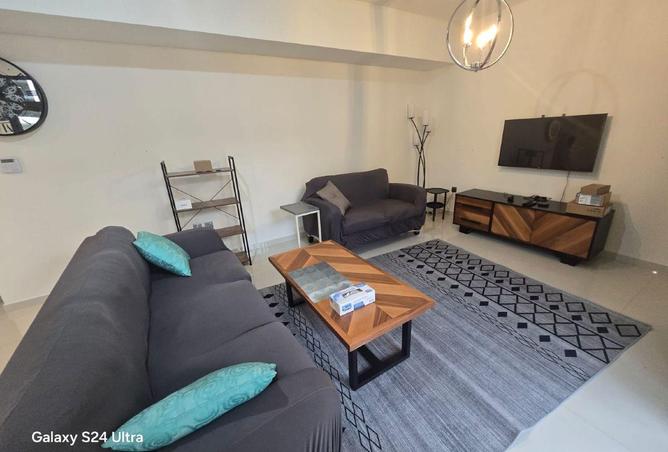 79420602 - Property Image 3