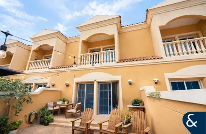 تاون هاوس - غرفة نوم - 2 حمامات للبيع في الضاحية 3بي - مثلث قرية جميرا - دبي