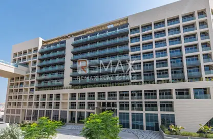 Apartment - 1 Bedroom - 2 Bathrooms for rent in Park View - Saadiyat Island - Abu Dhabi