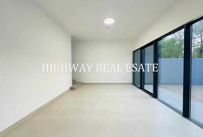 122003980 - Property Image 2
