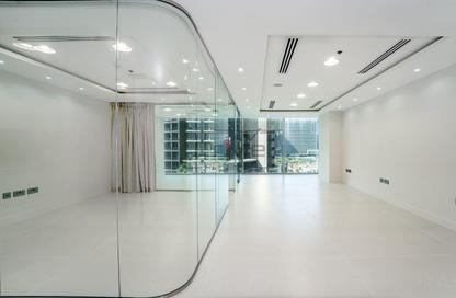 Office Space - Studio for sale in The Binary Tower - Business Bay - Dubai