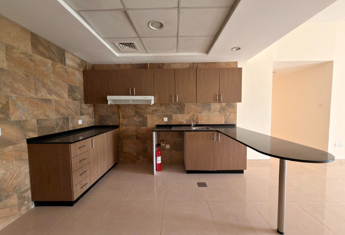 1 Month Free | Spacious | Multiple Chq gallery image