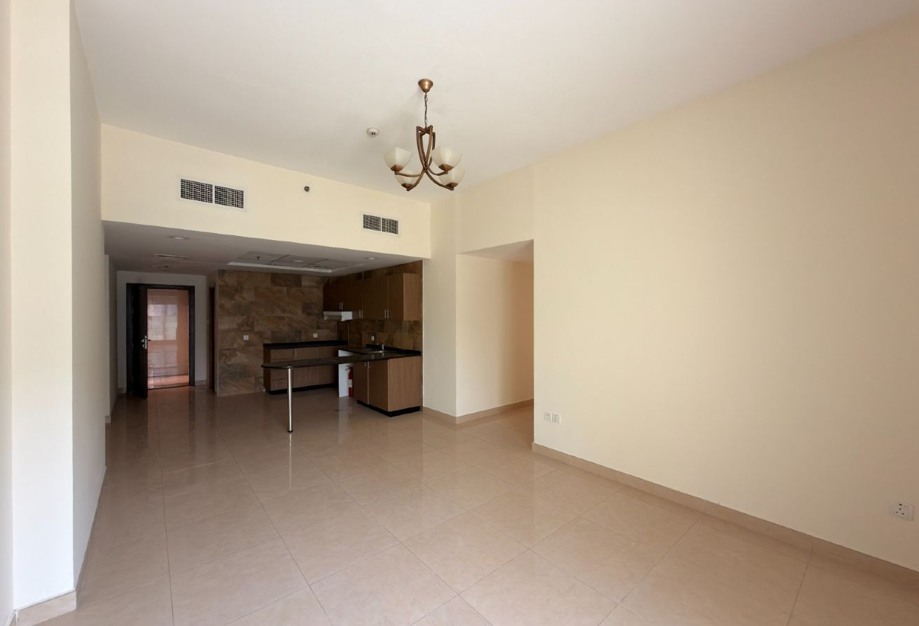 1 Month Free | Spacious | Multiple Chq gallery image