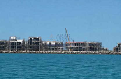 Villa - 5 Bedrooms - 6 Bathrooms for sale in Bay Villas - Dubai Islands - Dubai